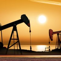 Когда нефть стала использоваться как топливо ?