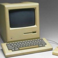 Кто сделал первый компьютер ?